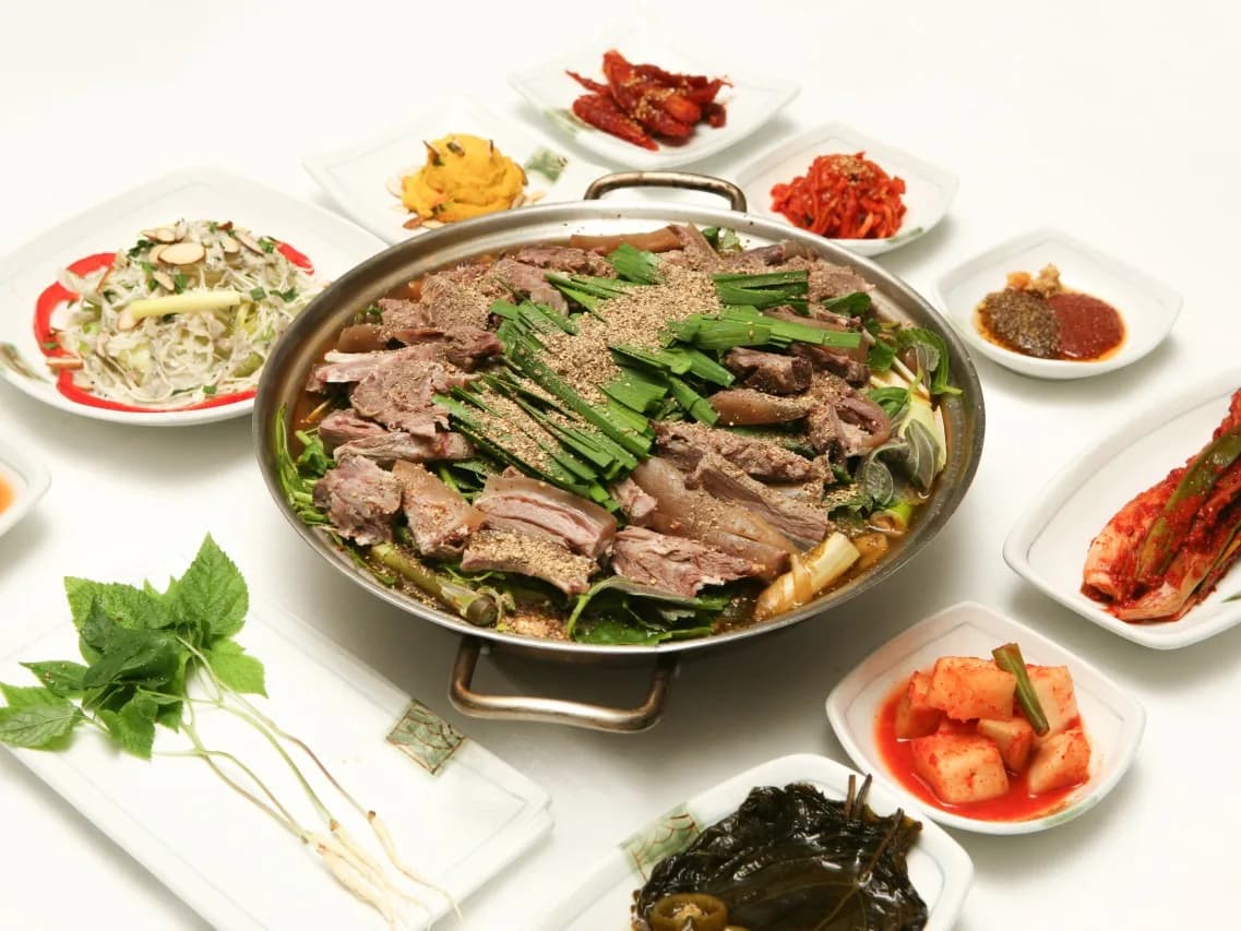 능이 흑염소 전골(중)
